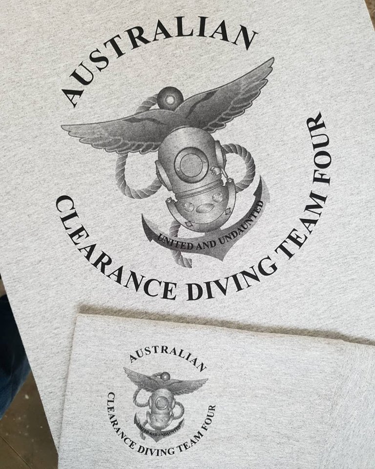 Ink-Splash-Screen-Print-Custom-T-Shirts-Navy-divers-australian navy-clearence divers